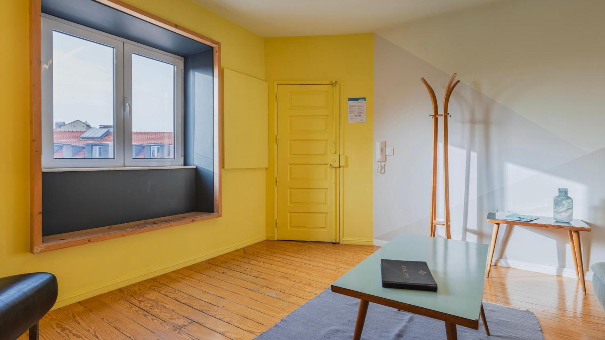 Vintage With Castle View Apartment By Lovelystay Lisbon Exterior photo